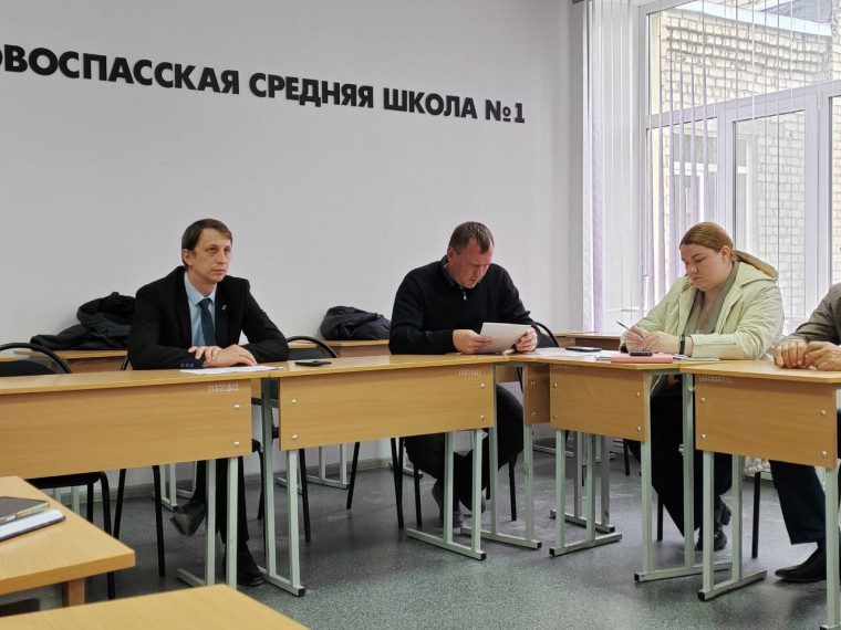 Посетили Новоспасскую школу №1. Посетили Новоспасскую школу №1.